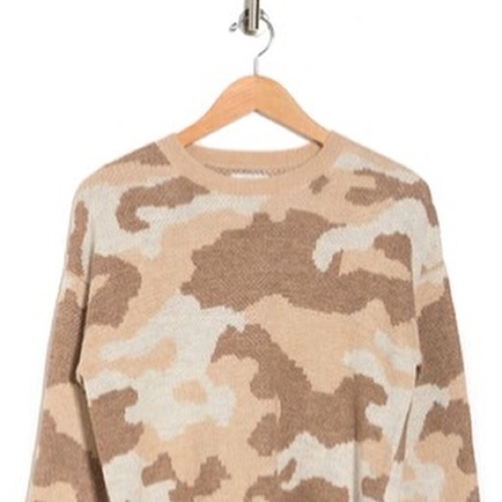 Cutest Lucky Brand Sweater